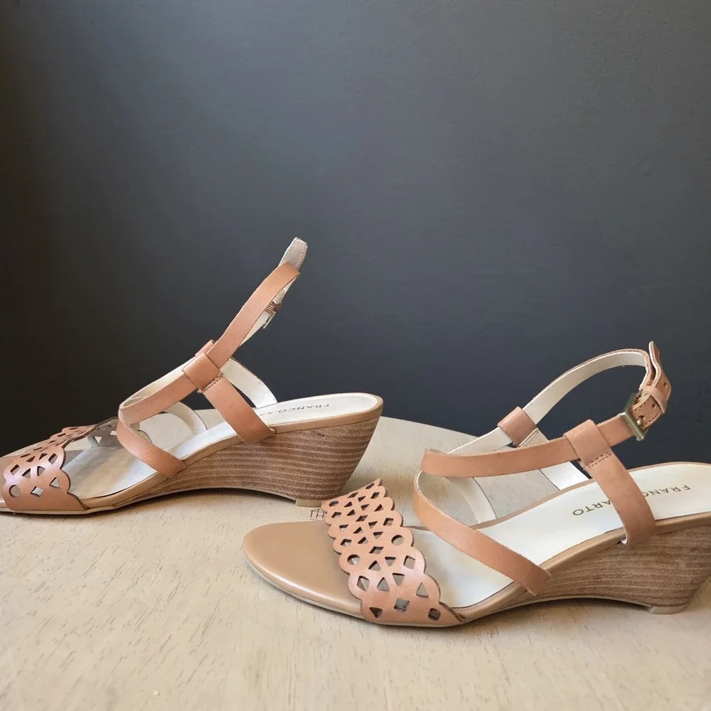 Franco Sarto Women's Trady Sandals 9M Brown Cut Out‎ Wedge Leather Adjustable